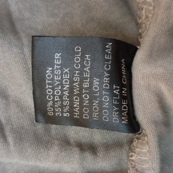 NWOT POL Oversized Olive Fringe Tunic Top - Picture 5 of 5